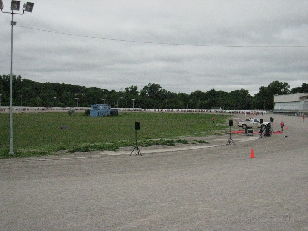 Solstice Run 2011 10M 019.JPG - The 2011 Solstice 10 Mile race in Northville Michigan. Once around the horse race track then through the neighbourhoods. Finish in the park downtown.